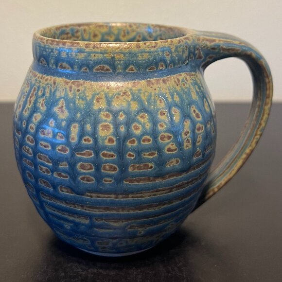 Wilson Creek Handcrafted Studio Pottery Mug Artist Signed ~ Ashley Pfannenstiel - Picture 4 of 16